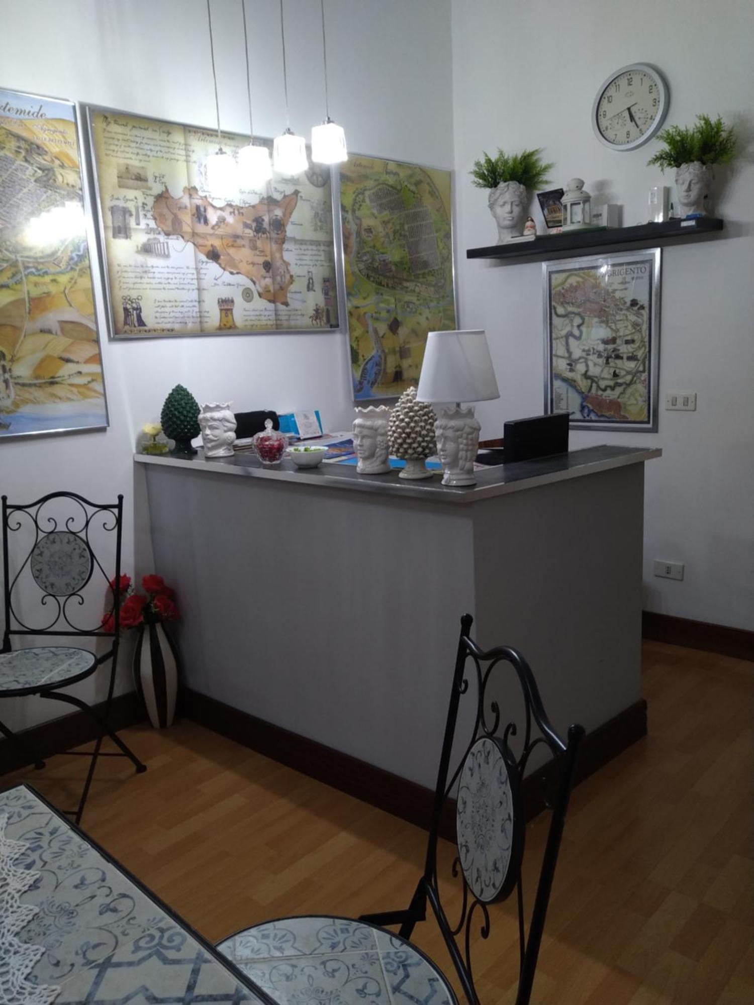 Artemide Rent Bedrooms อากริเจนโต ภายนอก รูปภาพ