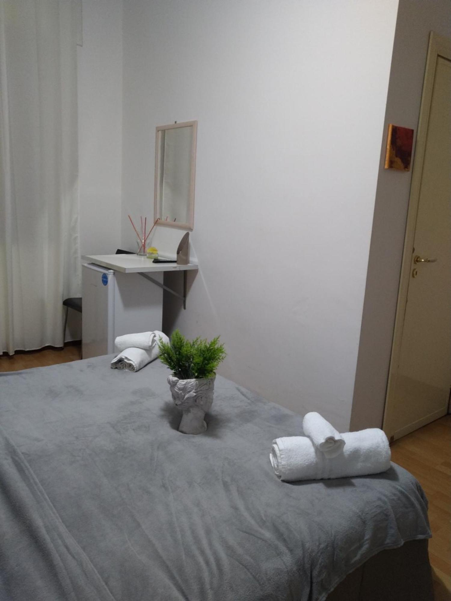 Artemide Rent Bedrooms อากริเจนโต ภายนอก รูปภาพ