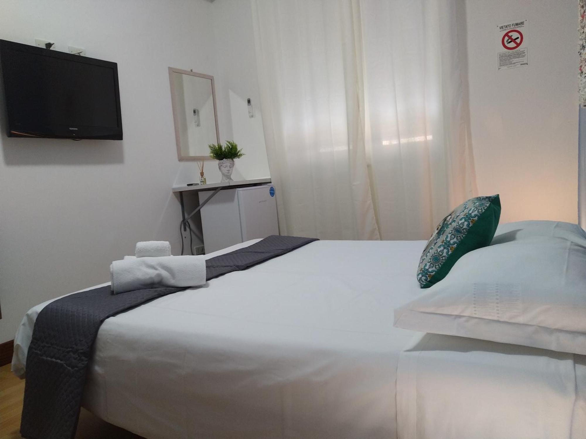 Artemide Rent Bedrooms อากริเจนโต ห้อง รูปภาพ